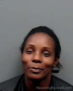 Mugshot of MARKEESHIA DANIELLE GASTON booked in Smith County, Texas on June 1, 2026