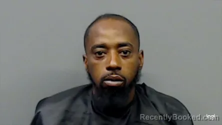 Mugshot of DEUNDRE YOUNG booked in Smith County, Texas on April 7, 2026