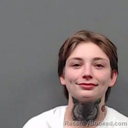 Mugshot of SAVANNA GUTH