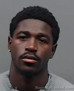 Mugshot of KEVAUGHN NICHOLAS HENDERSON