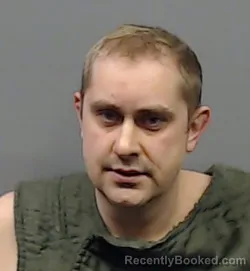 Mugshot of GABRIEL TIMOTHY HUNT