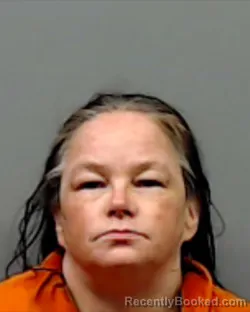 Mugshot of AMBER LYNN MANGHAM