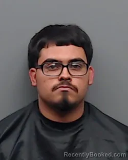 Mugshot of HENRRY JONATHAN GARICA GOMEZ booked in Smith County, Texas on April 23, 2026
