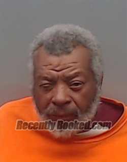 Mugshot of BOBBY DON SQUALLS