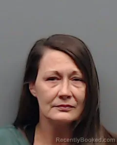 Mugshot of LISA MARIE LASATER-LANE