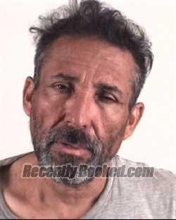 Mugshot of ESTEVAN RENOVA