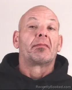 Mugshot of DANNY THOMPSON