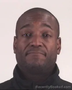 Mugshot of MIKEY HERNANDEZ