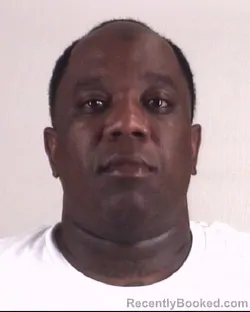 Mugshot of QUINTON ROBINSON