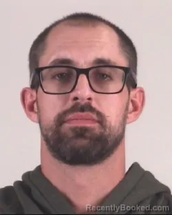 Mugshot of JEREMY MULLENDORE