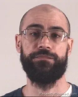 Mugshot of BENJAMIN QUINTANILLA