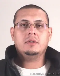 Mugshot of FELIPE MUNOZ