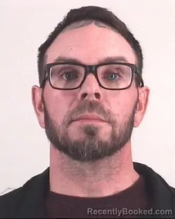 Mugshot of DUSTIN ATTEBERRY