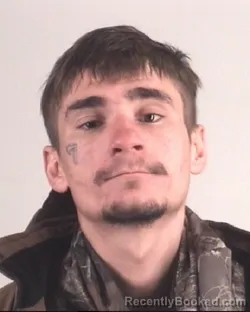 Mugshot of MASON CRUZ