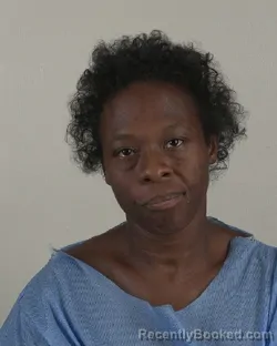 Mugshot of Omunique Washington booked in Tarrant County, Texas on September 30, 2026