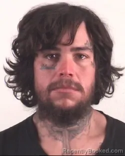 Mugshot of LUCAS EXPARZA