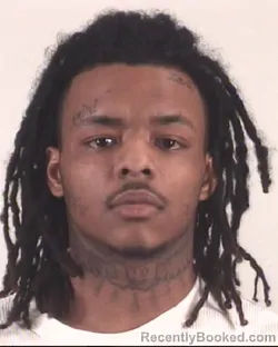 Mugshot of DEVONTAY GUZMAN