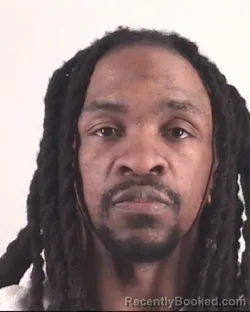 Mugshot of DEANDRE MOORE