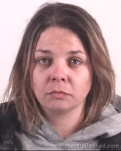 Mugshot of LYNZI MCCOY