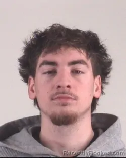 Mugshot of TRYSTEN HITT