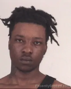 Mugshot of DENARIUS CANADA