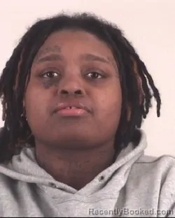 Mugshot of LACINDA COLEMAN