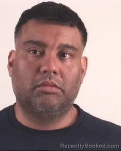 Mugshot of JUAN GOMEZ