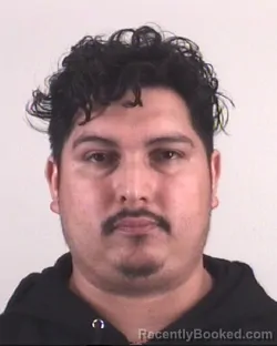 Mugshot of WILLIAM HERNANDEZ