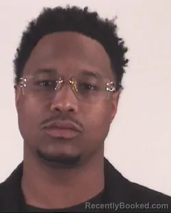 Mugshot of MATTHEW SMITH