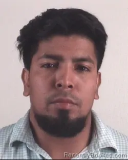 Mugshot of MELVIN PEREZHERNANDEZ