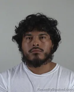 Mugshot of Omar Vallevalle booked in Tarrant County, Texas on September 29, 2026