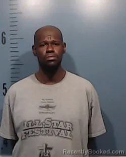 Mugshot of Dustin Wayne Smith