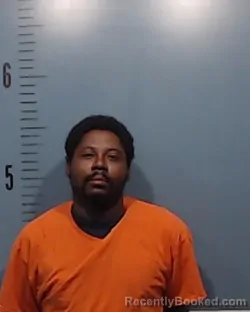 Mugshot of Shequon Bernard Smith