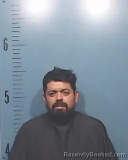 Mugshot of Nicolas Yanz-Paramo