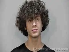 Mugshot of KENNY JUSTIN DIAZ GONZALEZ