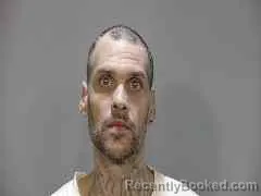 Mugshot of ROBERT KIAH GAYNOR