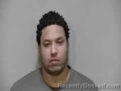 Mugshot of DARRIAN ANTONIO KNOWLES booked in Monroe County, Florida on April 4, 2026