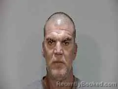 Mugshot of JOSE ADALBERTO LOPEZ