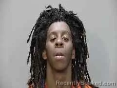 Mugshot of JAMARI ANTRELL ROBINSON