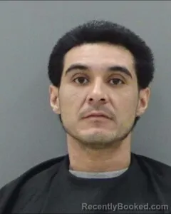 Mugshot of JUAN LAGUNA