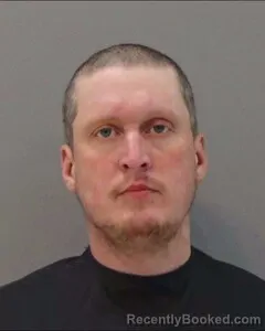 Mugshot of ROBERT PUGH