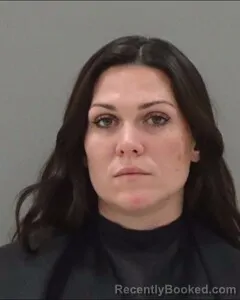 Mugshot of SUMMER GLOSSON