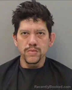 Mugshot of CARLOS MAYSONET-HERNANDEZ