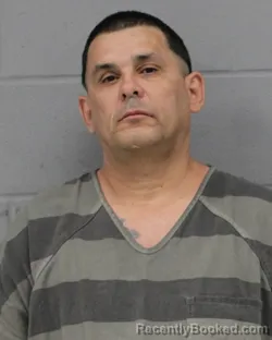 Mugshot of JOSE MENDEZ VICIEDO booked in Travis County, Texas on April 24, 2026