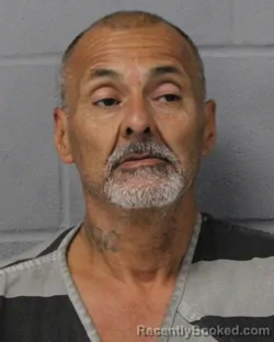 Mugshot of ROBERT LUNA booked in Travis County, Texas on June 19, 2026