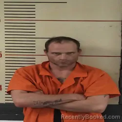 Mugshot of THOMAS WAYNE MORRIS booked in Van Zandt County, Texas on May 4, 2026