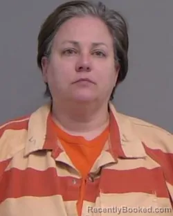 Mugshot of KELLY CHAPARRO