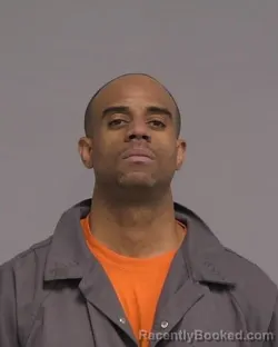 Mugshot of JULIO CESAR HERNANDEZ MARACEN