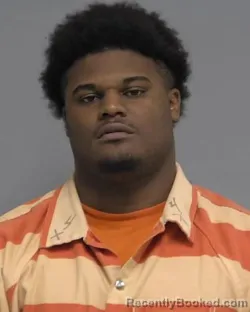 Mugshot of ISAAC TREDEVION PARKER