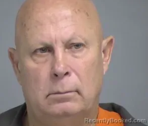 Mugshot of JORGE ALMENTEROS HERNANDEZ